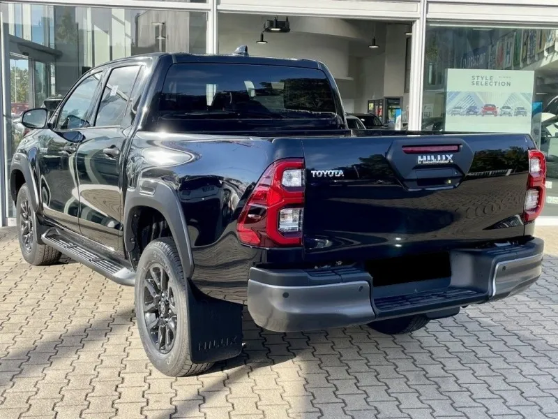 Toyota Hilux 4X4 Double Cab =Invincible= Distronic Гаранция Image 2