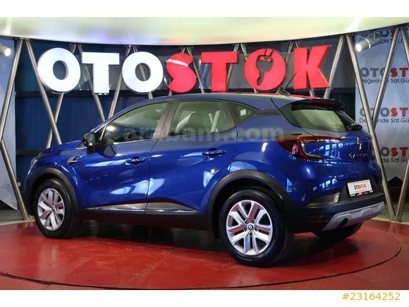 Renault Captur 1.5 BlueDCI Touch Image 2